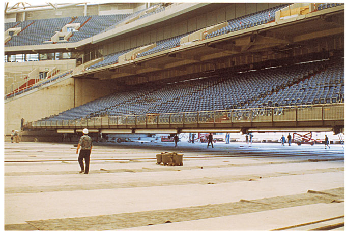 Arena auf Schalke Innenansicht der Tribüne