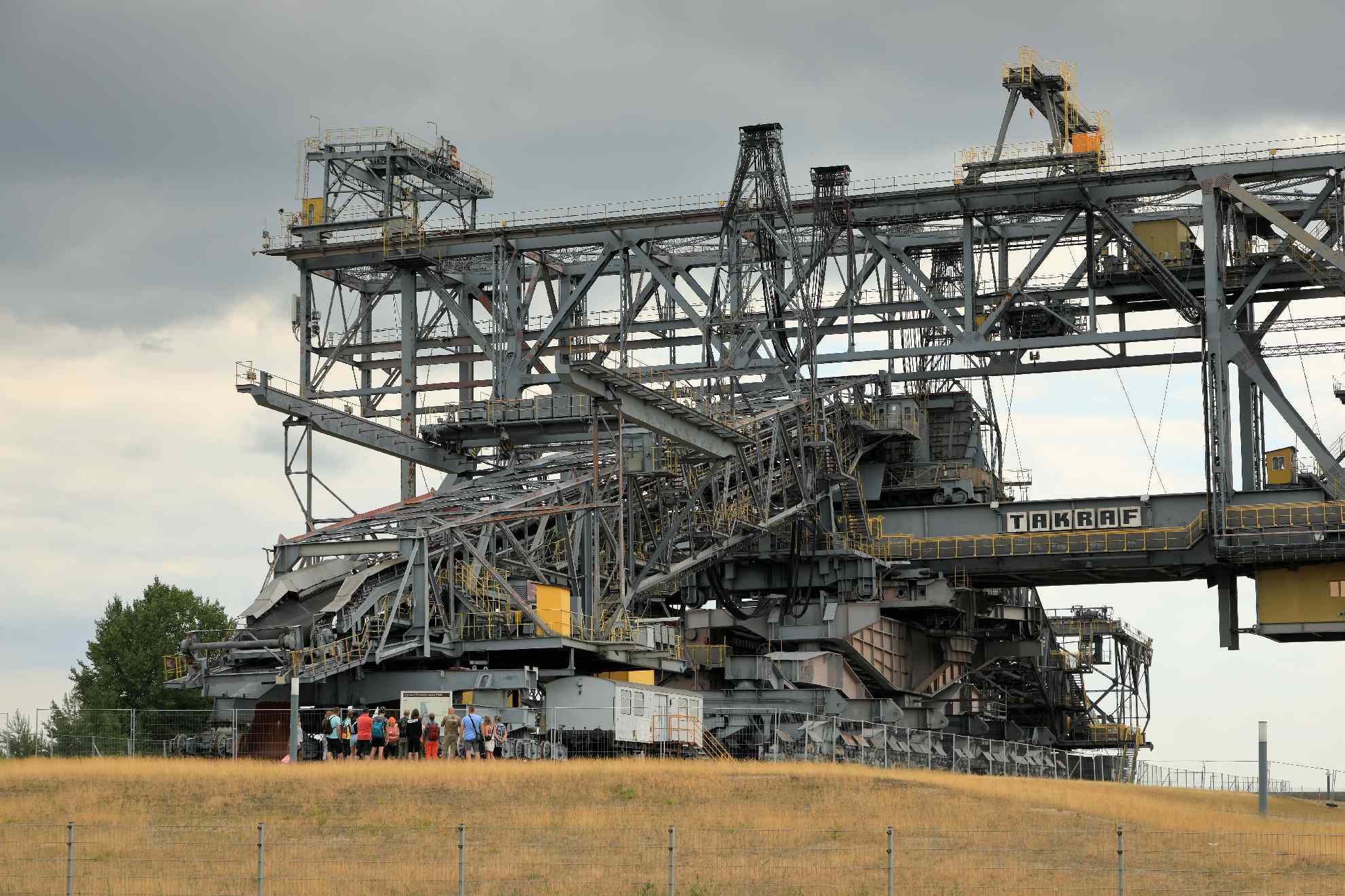 Quelle WIKIPEDIA_L00_897_Förderbrücke_F60,_Vorschnittseite